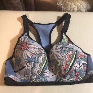 Victoria Secret Sports bra